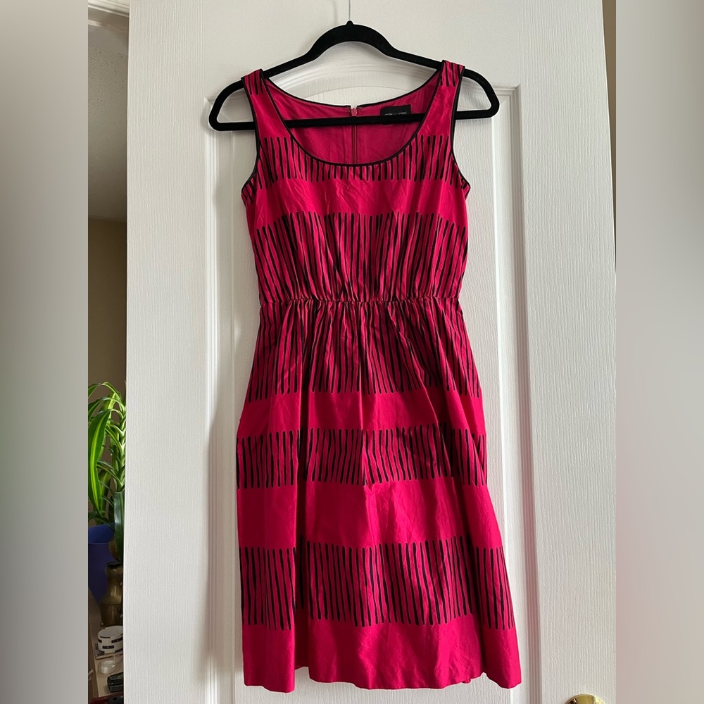 Deep pink Max & Cleo dress, size 2 #barbiecore